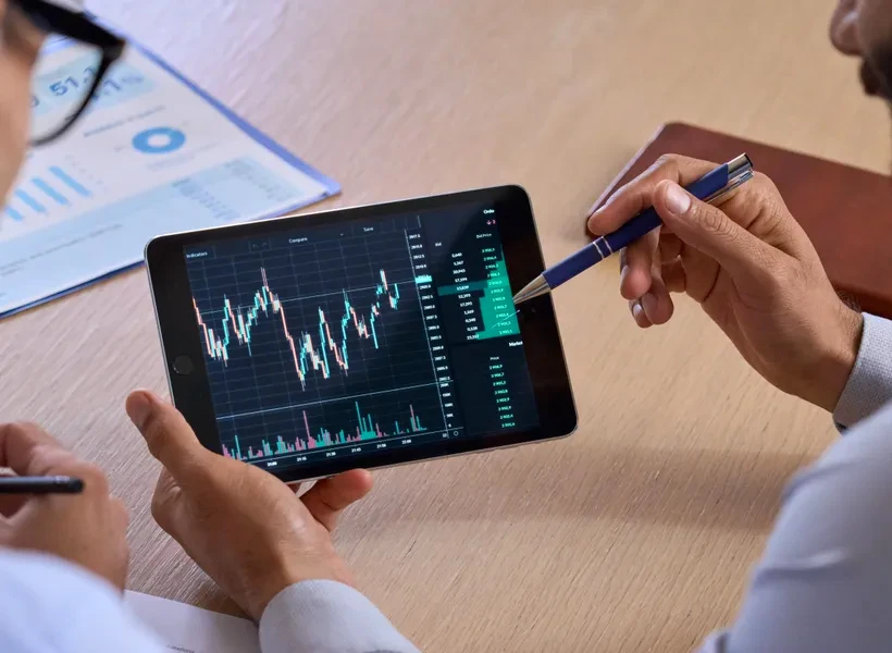 Faro Bitrevia entorno financiero